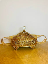 Load image into Gallery viewer, Fine Filigree Oval Sugar Bowl - Gold