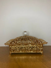 Load image into Gallery viewer, Fine Filigree Roza Rectangular Dish - Gold