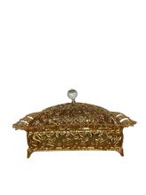 Load image into Gallery viewer, Fine Filigree Roza Rectangular Dish - Gold