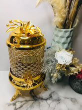 Load image into Gallery viewer, Flower Spice Jar Gold - Patterned Glass