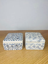 Load image into Gallery viewer, Turkish Ceramic Trinket/Jewelry Boxes - Blue Tulips